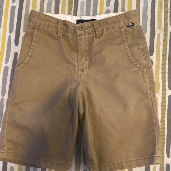 Boys khaki vans shorts. Size 26 youth. - Picture 3 of 6